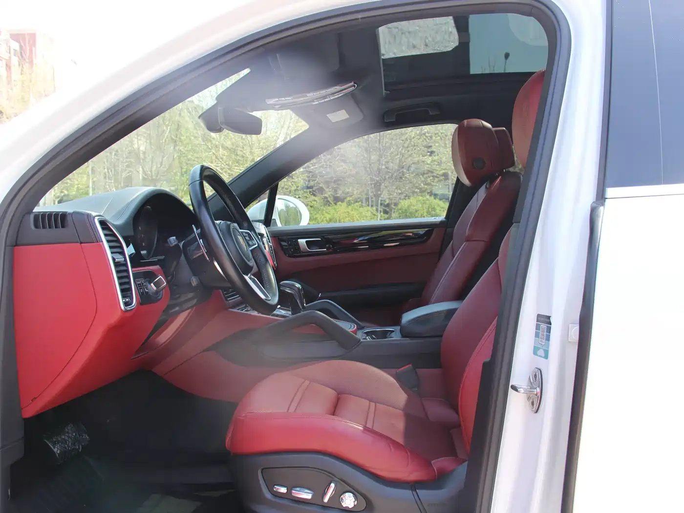 Porsche Cayenne 2019 Cayenne 3.0T фото 12