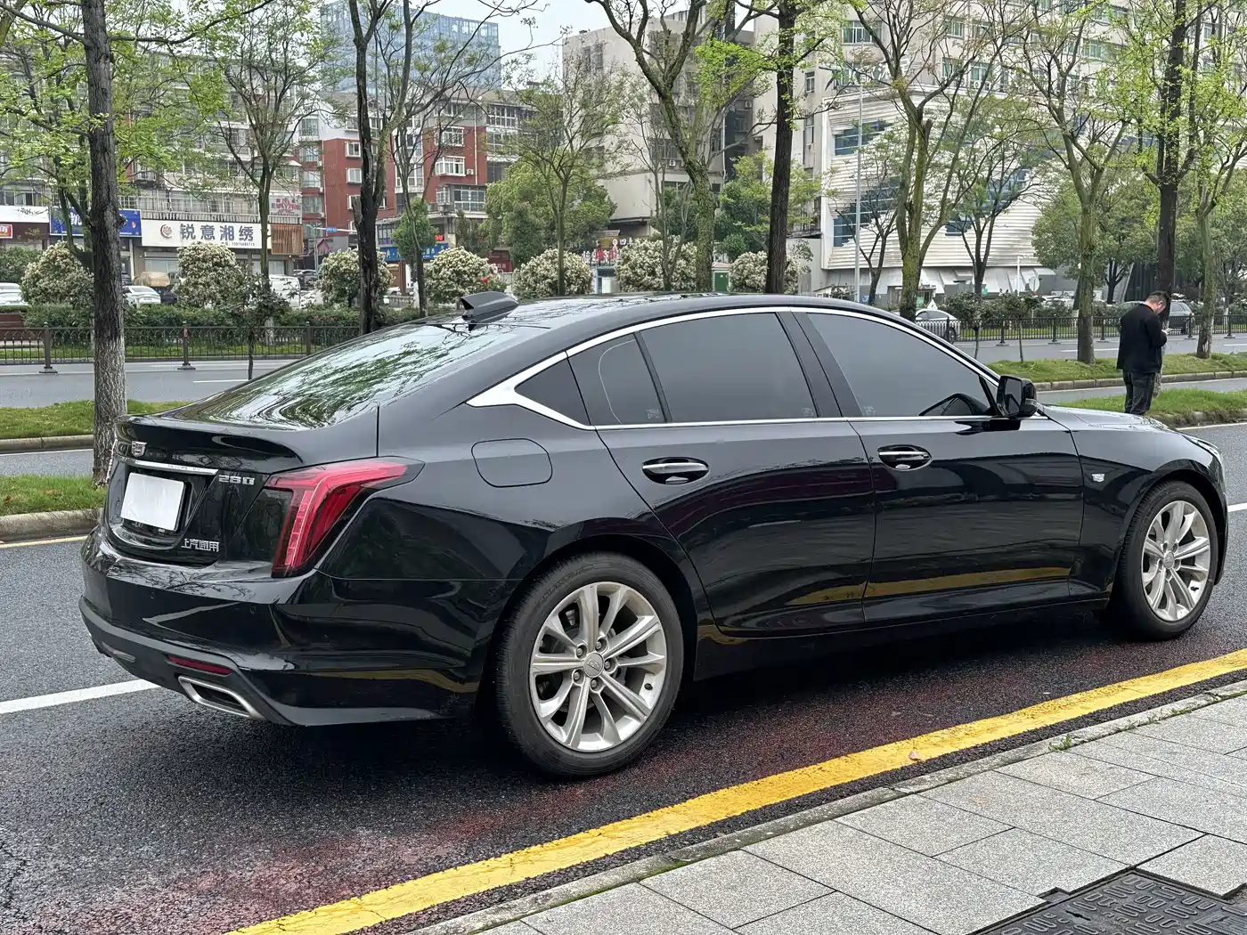 Cadillac CT5 2024 28T Luxury Model Pro фото 8