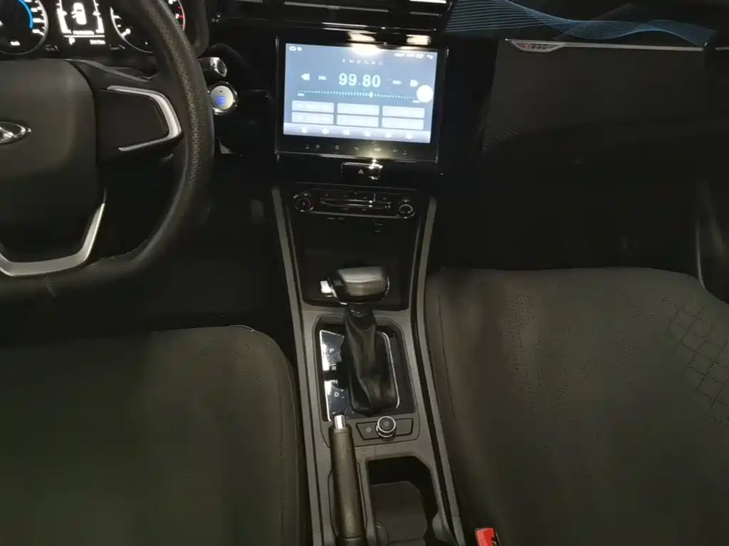 Фото 14 - Chery Tiggo 3x