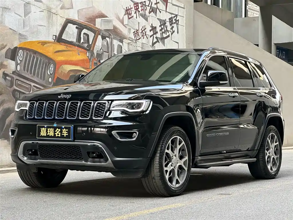 JEEP GRAND CHEROKEE