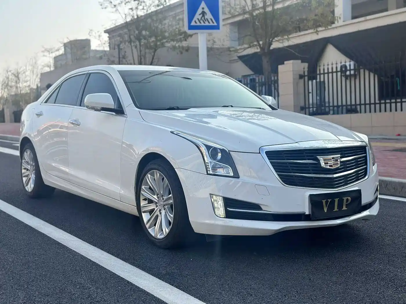 Cadillac ATS-L 2016 28T Technology фото 3