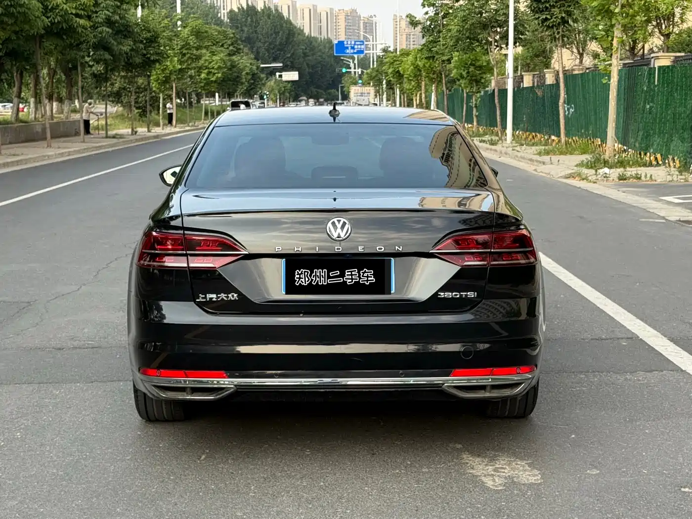 Photo 5 - Volkswagen Phideon
