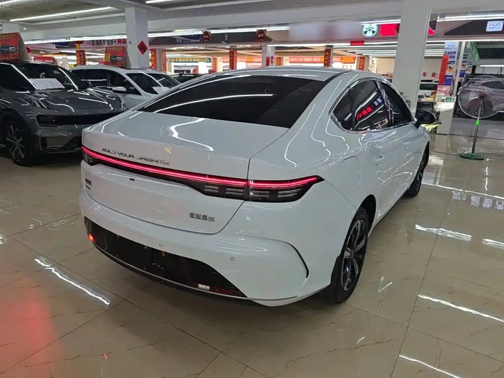 BYD Destroyer 05 2024 2024 Glory Edition DM-i 120KM Luxury
