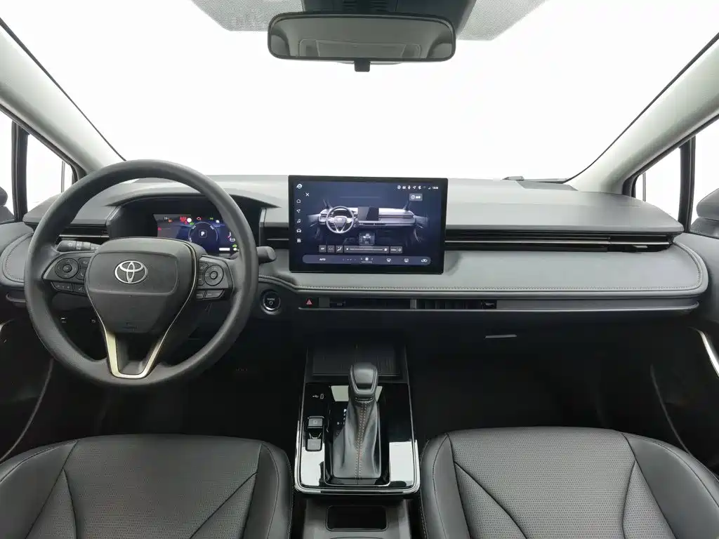 Фото 5 - Toyota Corolla