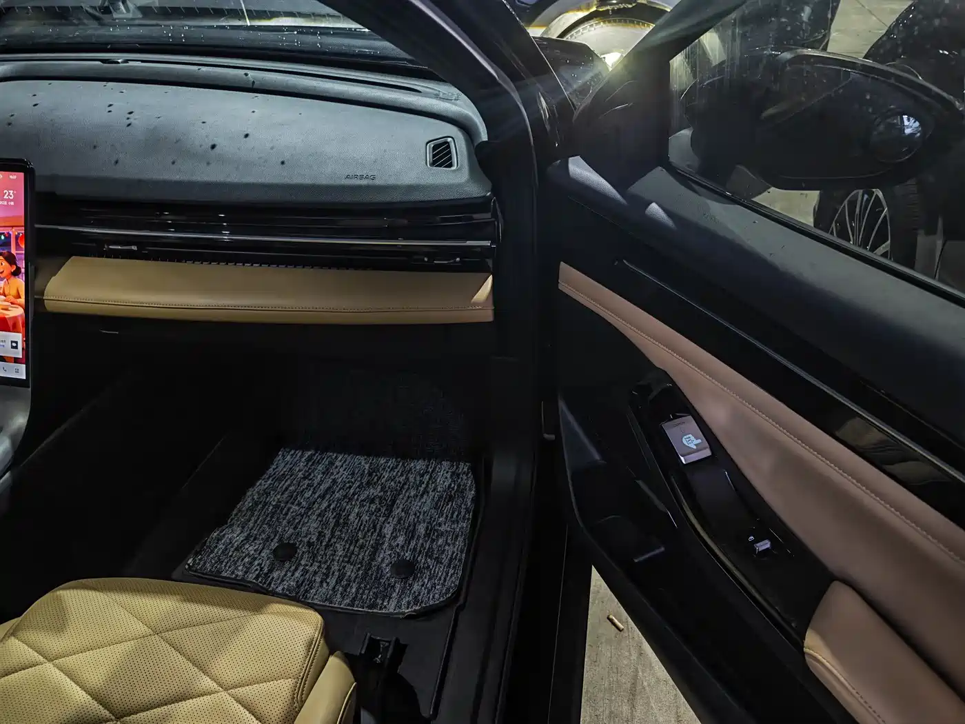 Geely Galaxy Galaxy L6 2024 125km PLUS Soaring Dragon Edition фото 10