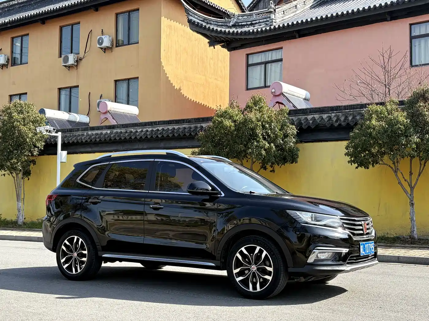 ROEWE RX5