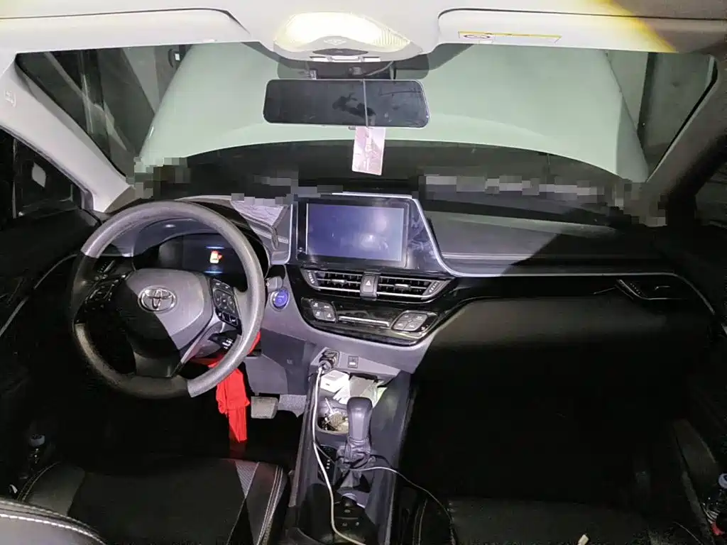 Toyota IZOA 2022 2021 Hybrid 2.0L Yixiang Edition