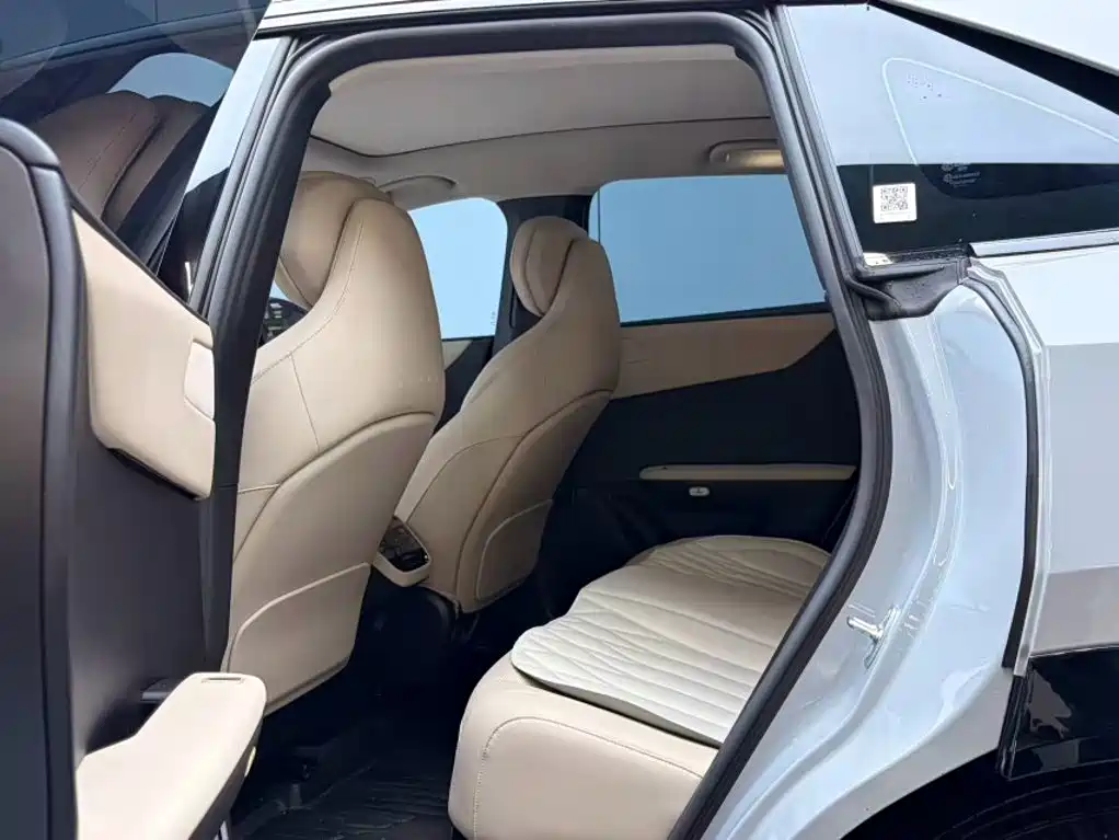 Mazda EZ-60 2026 2025 All-electric 600 Pro