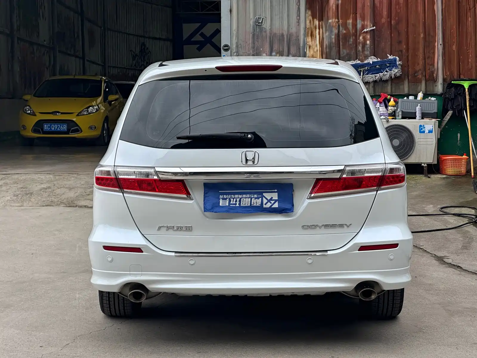 Фото 6 - Honda Odyssey