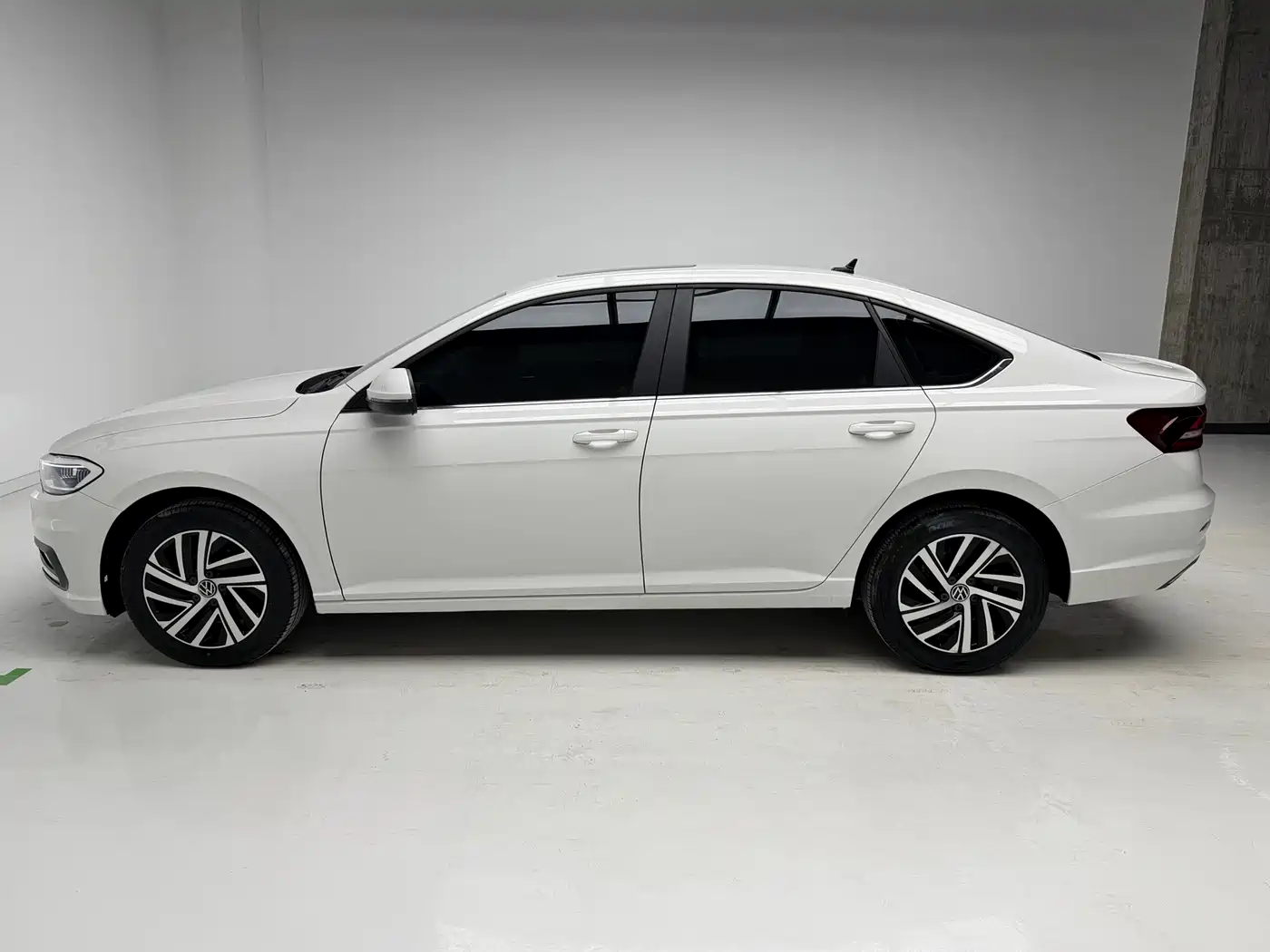 Volkswagen Lavida 2022 280TSI DSG Comfort Edition фото 7