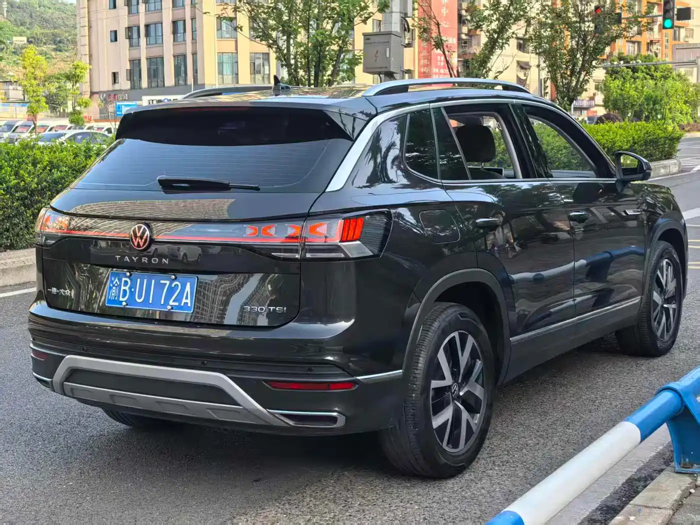 Volkswagen Tayron 2023 330TSI 2WD Luxury Plus Advanced Edition фото 5