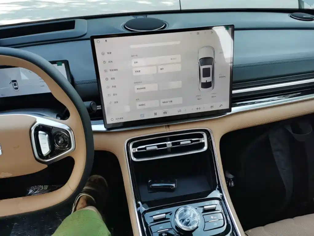 Geely Galaxy Galaxy A7 2026 2025 EM-i