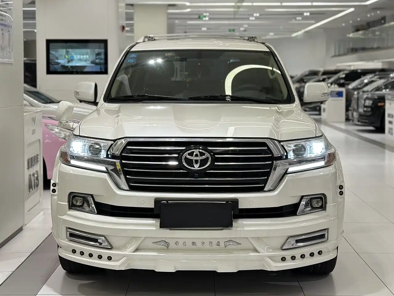 Toyota Land Cruiser (Import) фото 8