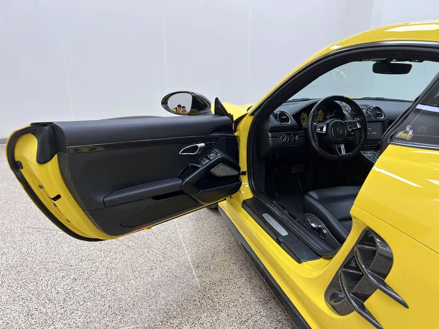 Porsche 718 2016 Cayman 2.0T фото 14