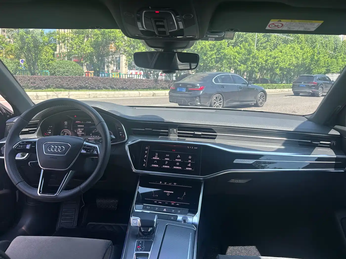 Audi A6L New Energy 2020 55 TFSI e quattro фото 11