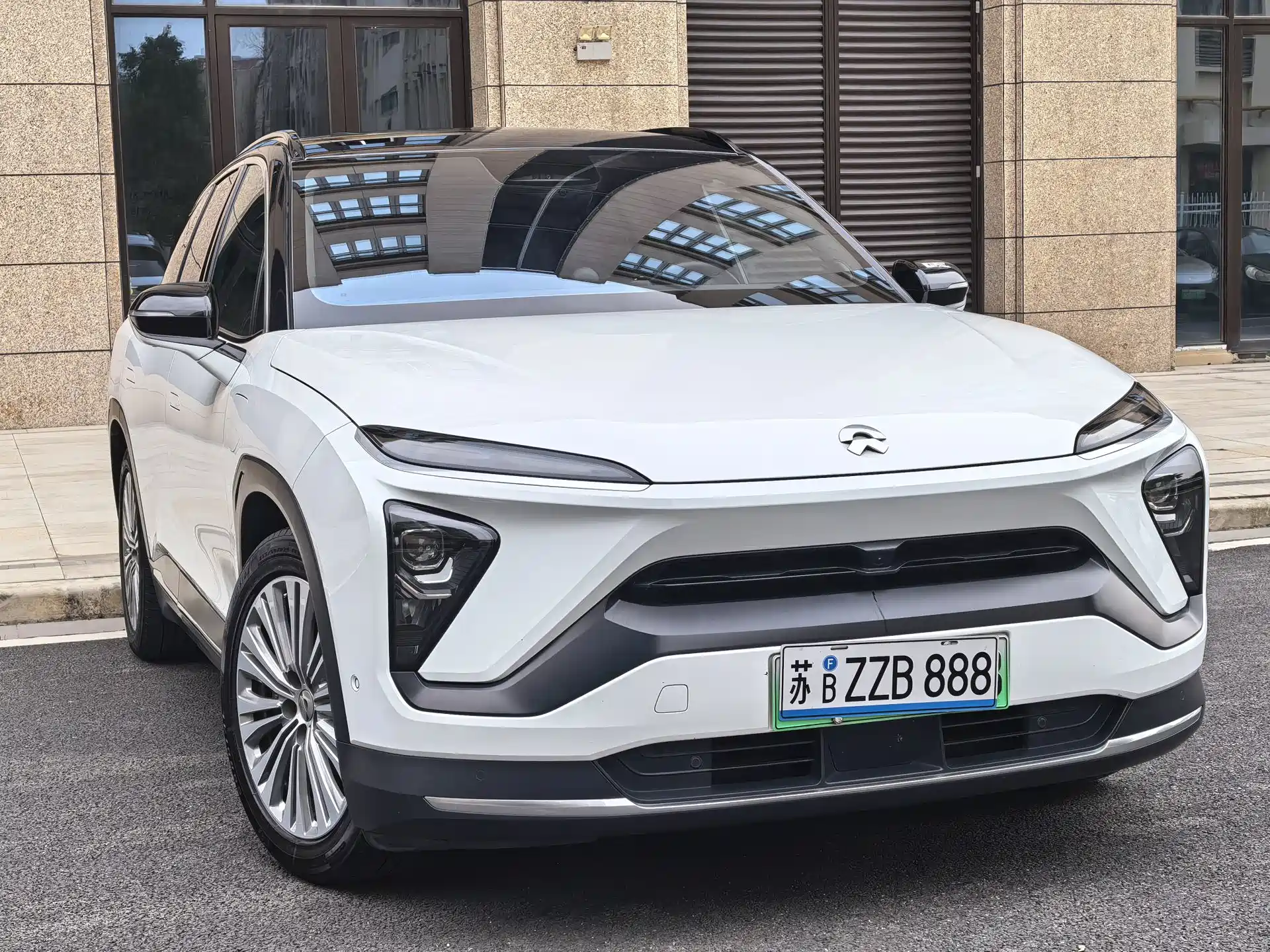 Фото 7 - NIO ES6