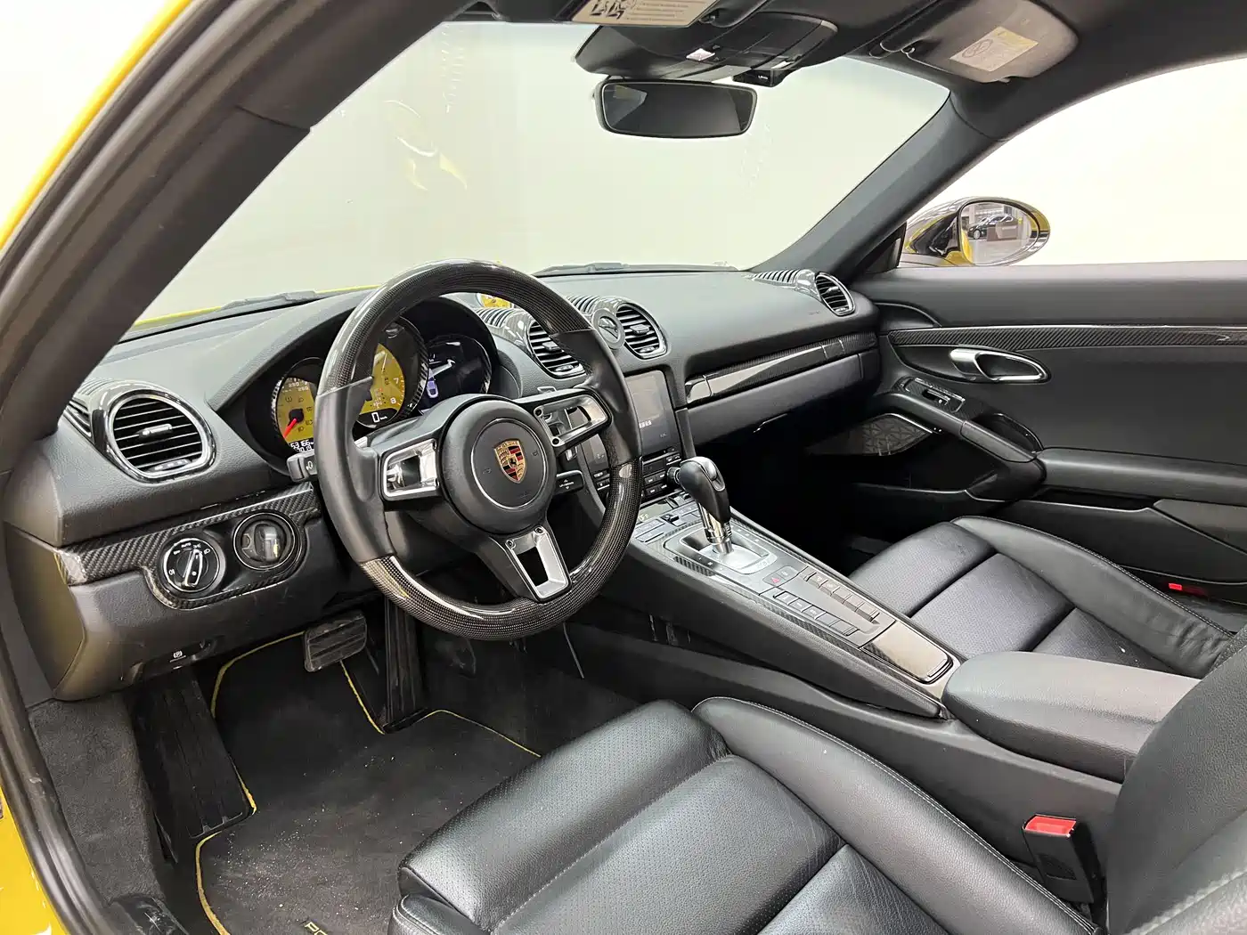 Porsche 718 2016 Cayman 2.0T фото 17