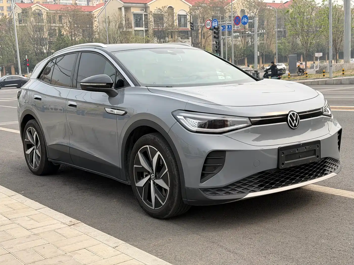 VOLKSWAGEN ID.4 CROZZ