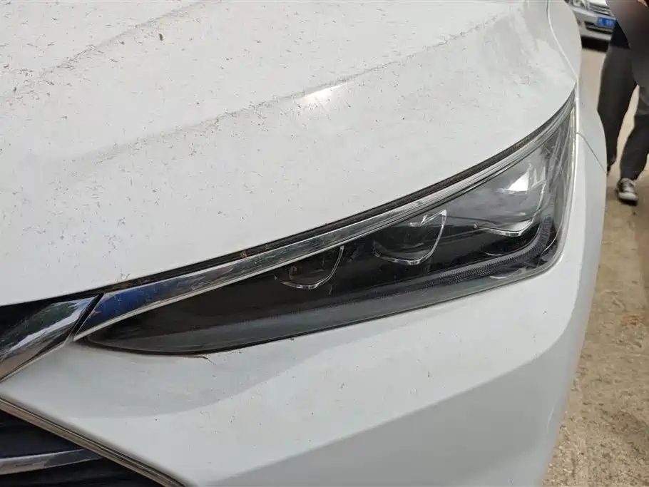 BYD TANG