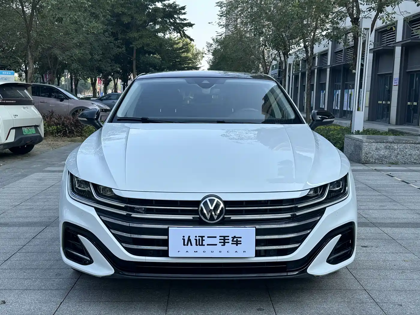 Volkswagen FAW-Volkswagen CC 2021 380TSI Eye-catching Edition 30th Anniversary фото 2