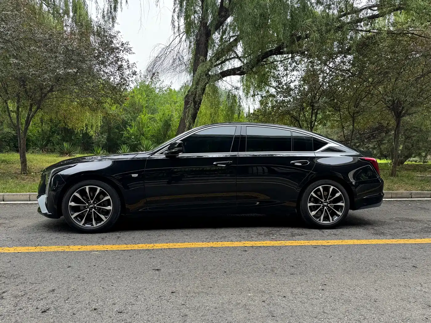 Cadillac CT5 2025 2025 Model 28T Urban Sport Edition