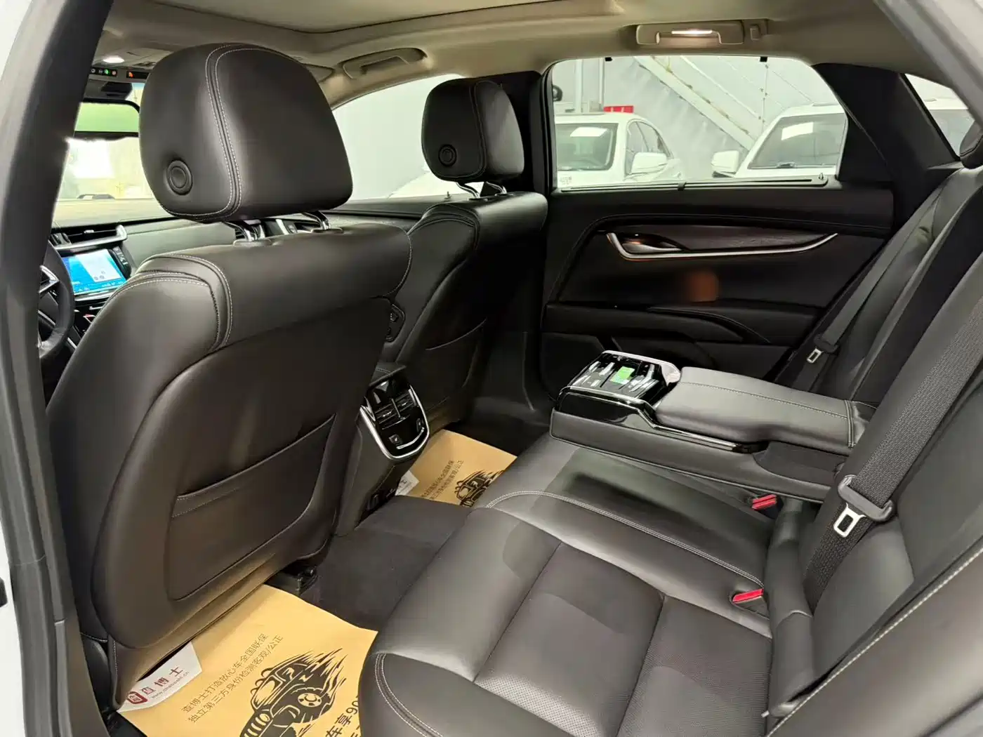 Cadillac XTS 2018 28T Luxury Model фото 14