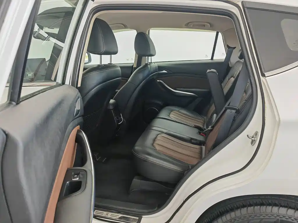 BYD Song 2019 2019 1.5TI Manual Smart Connection Sport