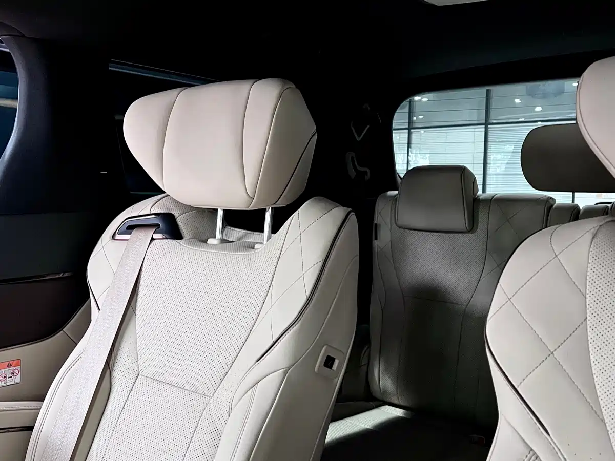 Toyota Alphard 2024 Hybrid 2.5L Prestige Edition фото 10