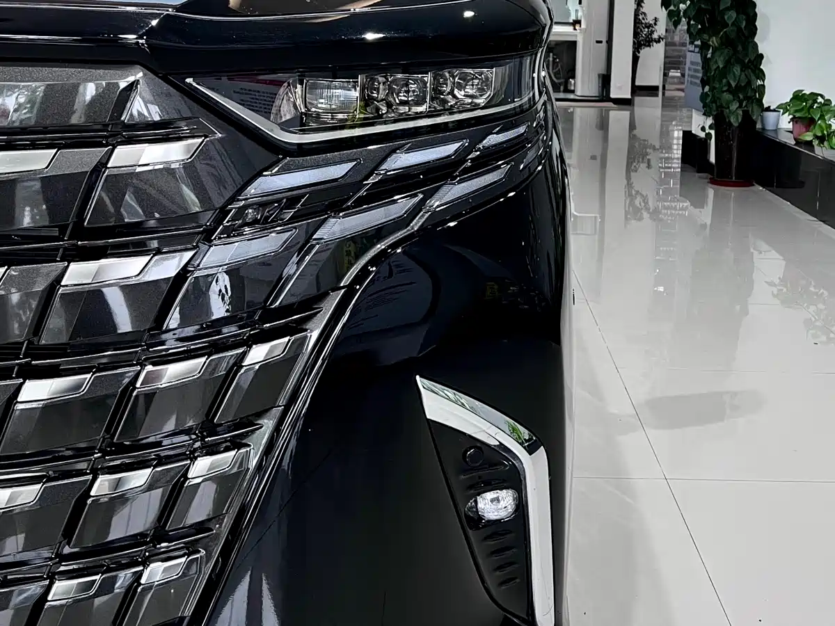 Toyota Alphard 2024 Hybrid 2.5L Prestige Edition фото 3