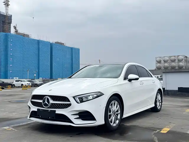 MERCEDES-BENZ A CLASS