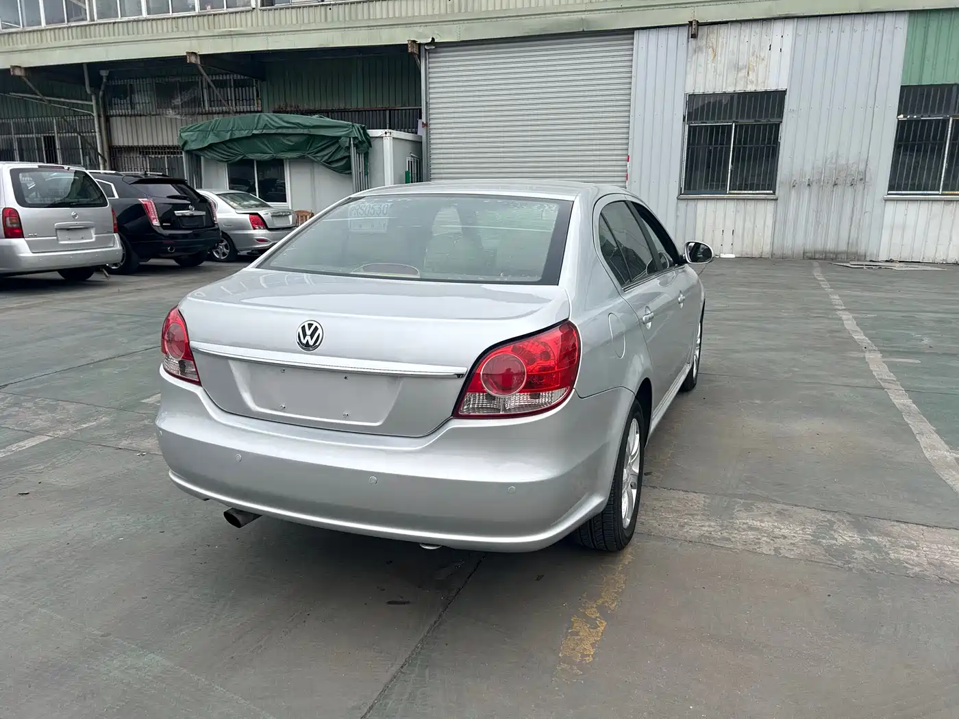 Volkswagen Lavida 2011 1.6L Automatic Pinxuan Edition фото 13