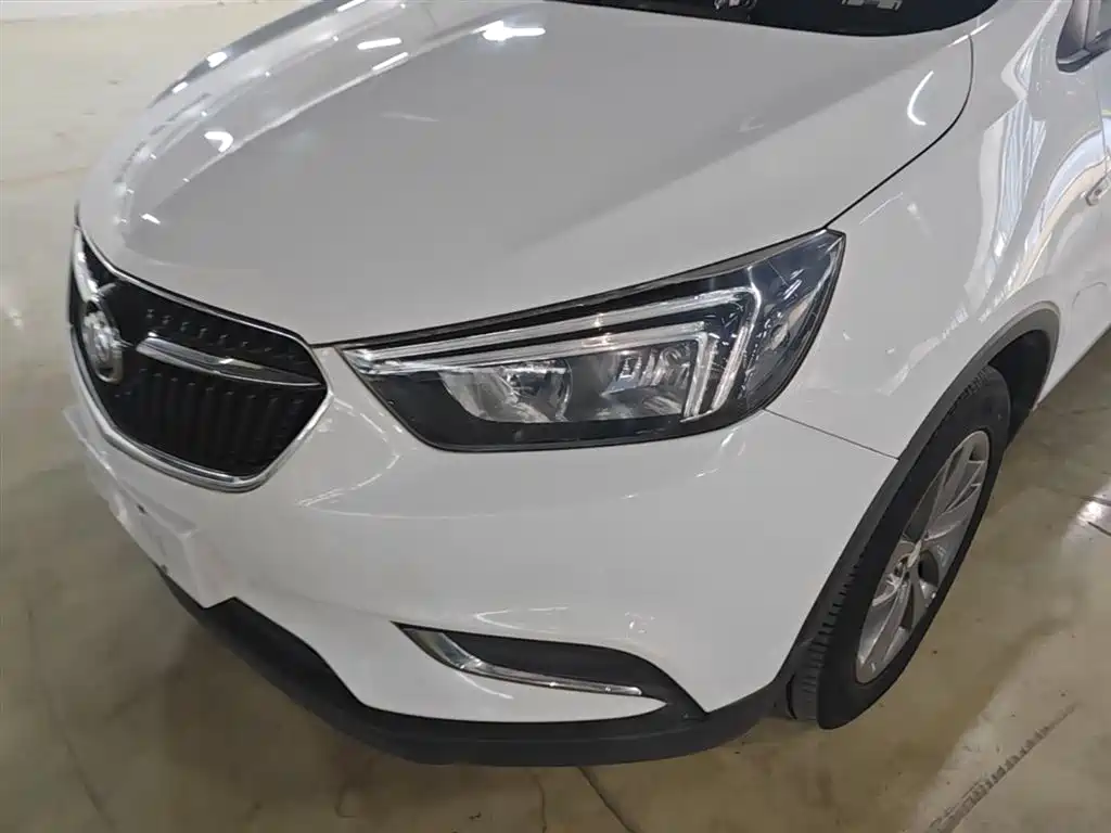Buick Encore 2017 18T Automatic 2WD Urban Fashion фото 24