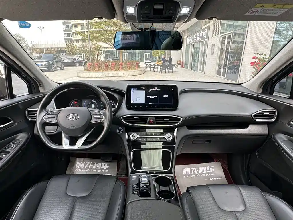 Hyundai Santa Fe 2020 380 TGDi Auto 2WD GLS Luxury фото 17