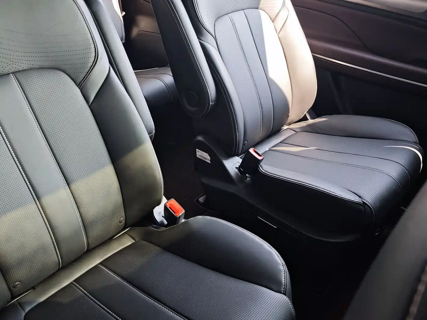 GAC Trumpchi Trumpchi M6 2021 270T DCT Elite Edition (7-Seater) фото 16