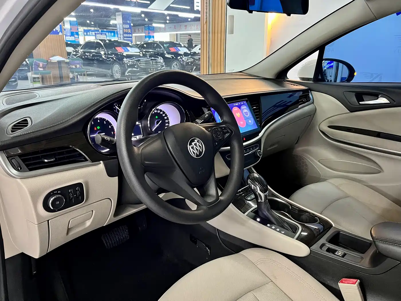 Buick Verano 2018 Sedan 15S Automatic Progressive фото 8
