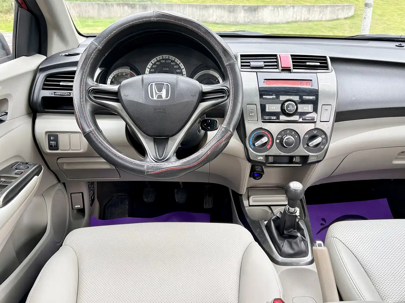 Honda City Classic 2015 2012 1.5L Manual Elite Edition