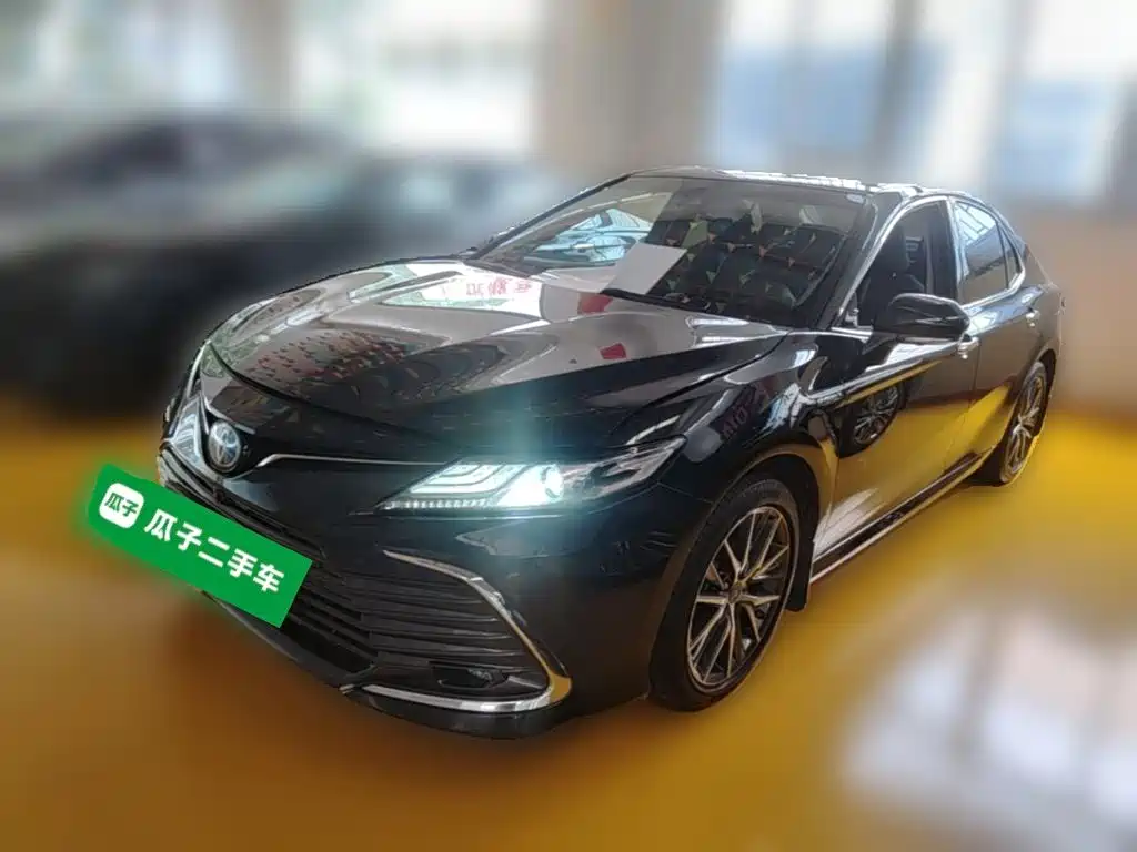 Photo 3 - Toyota Camry