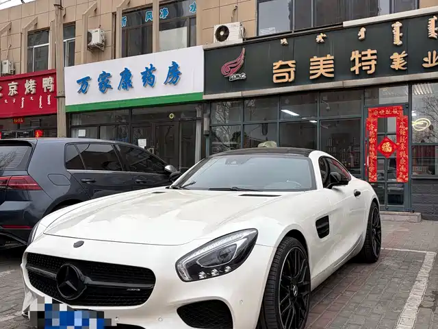 MERCEDES-BENZ AMG GT