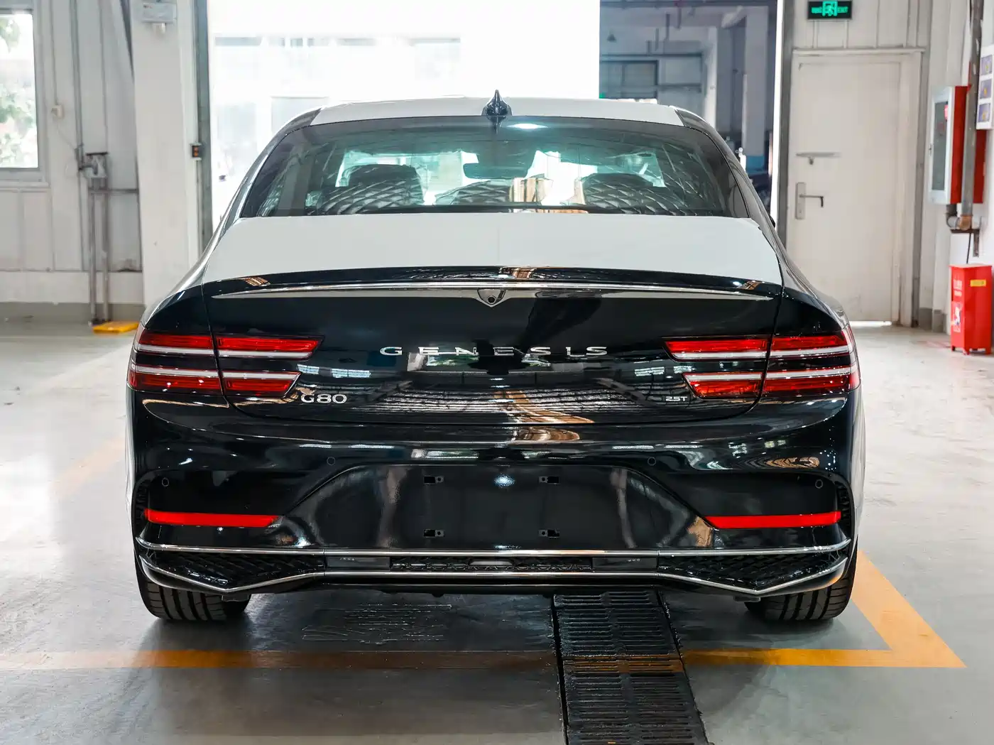 Genesis G80 2026 2.5T RWD Luxury Edition фото 4
