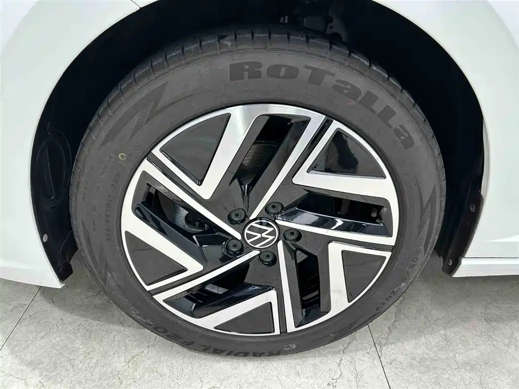 Volkswagen Sagitar 2023 280TSI DSG Beyond Lite фото 19