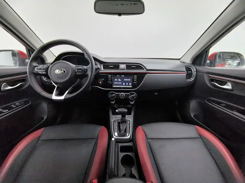 Photo 5 - Kia KX CROSS
