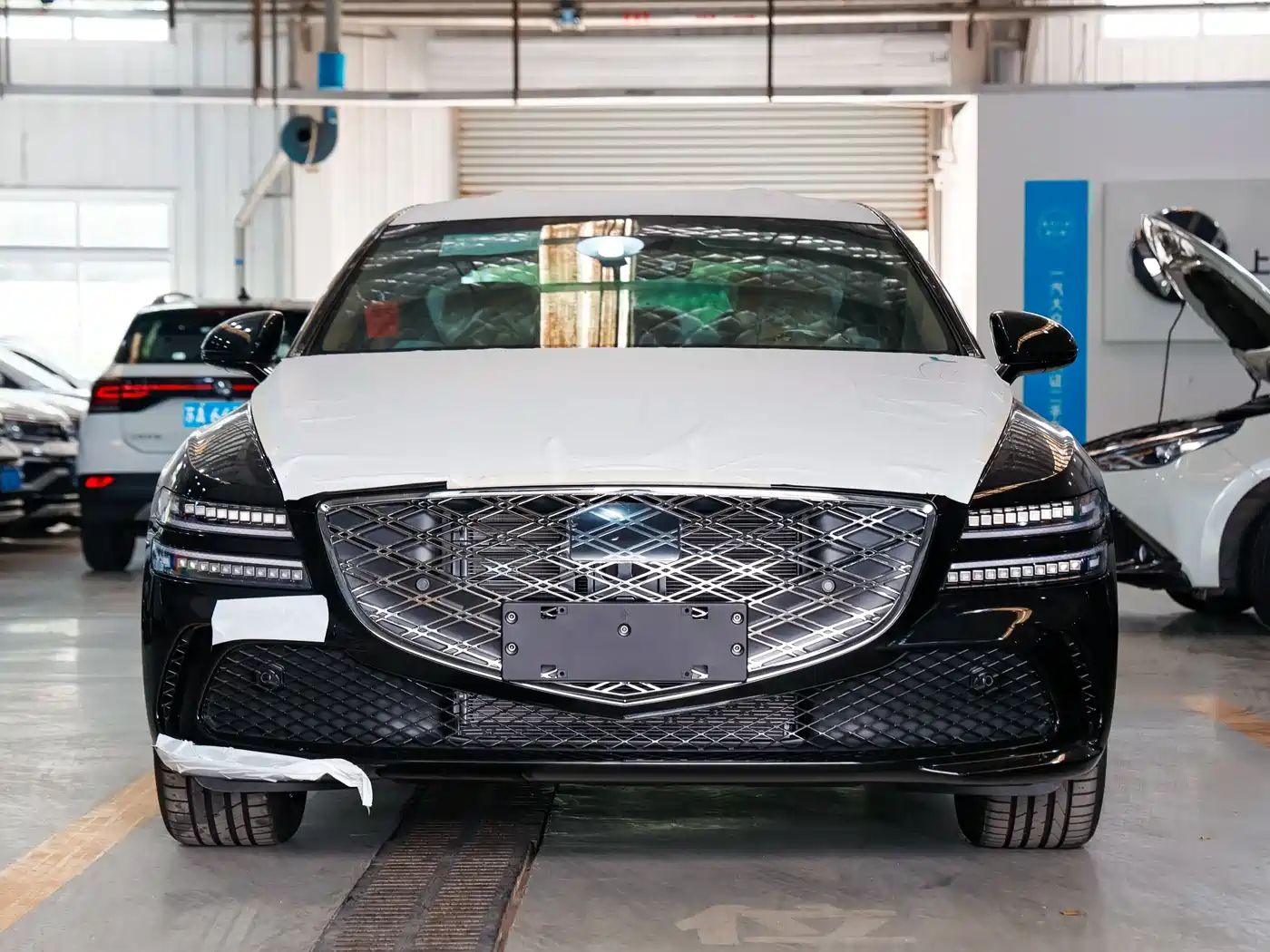 Genesis G80 2026 2.5T RWD Luxury Edition фото 2