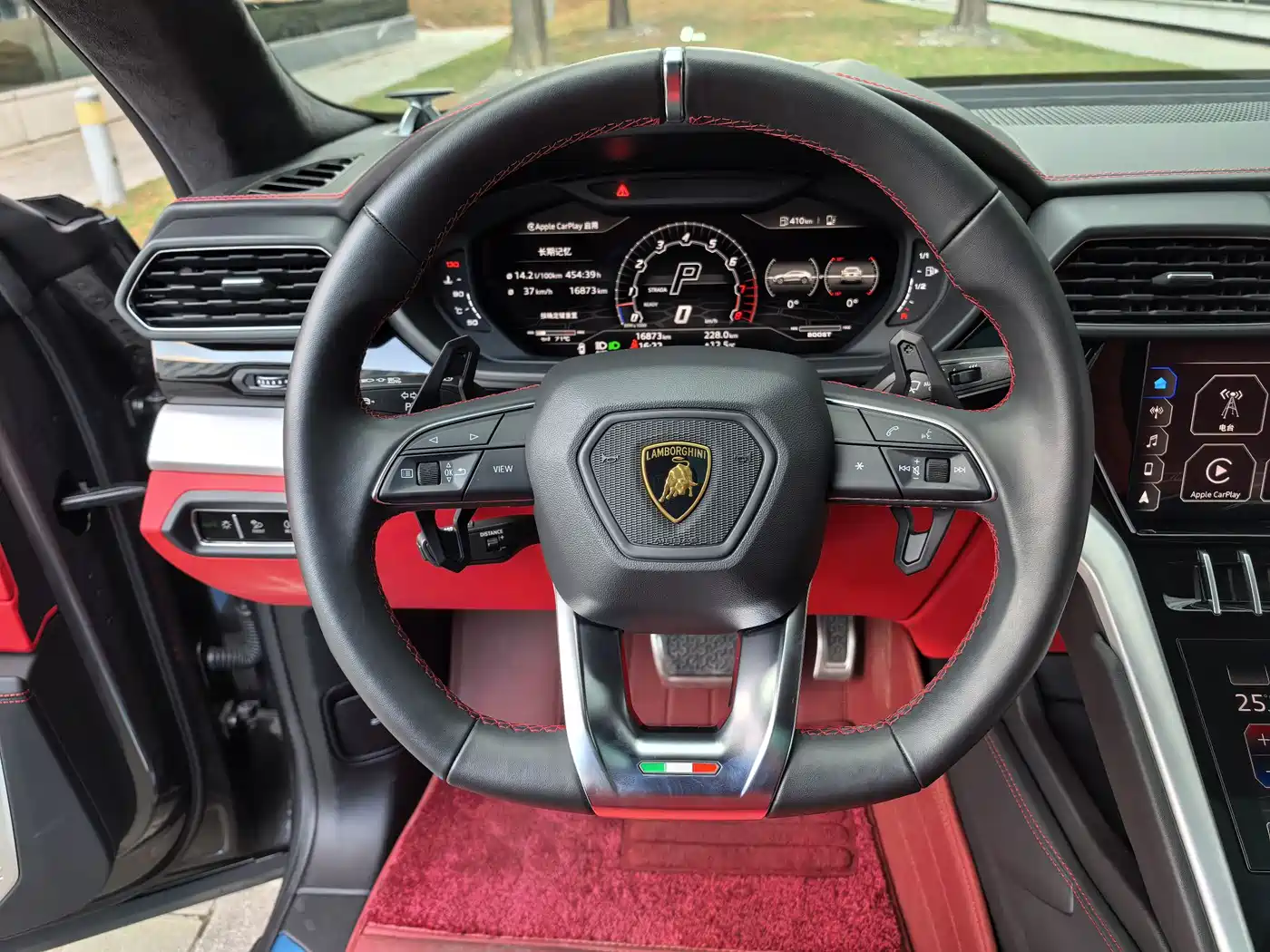 Lamborghini Urus 2021 4.0T V8 фото 22