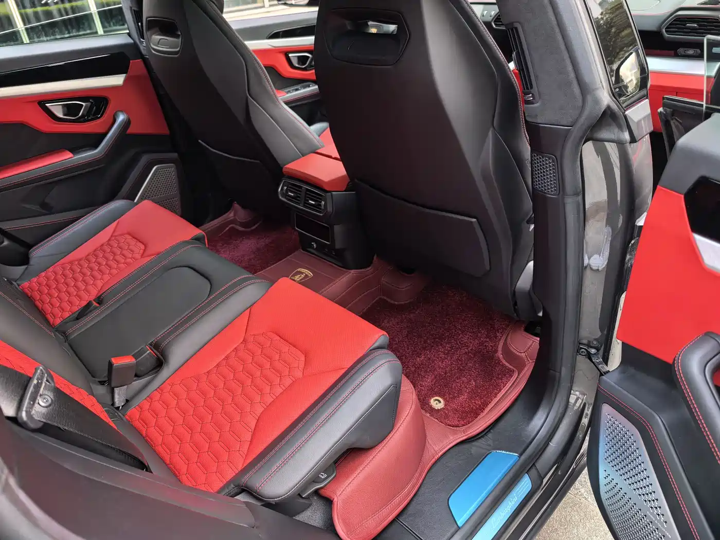 Lamborghini Urus 2021 4.0T V8 фото 49