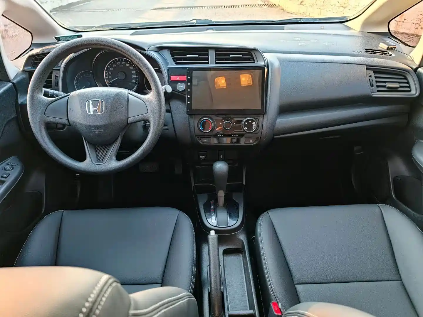 صورة 5 - Honda Fit