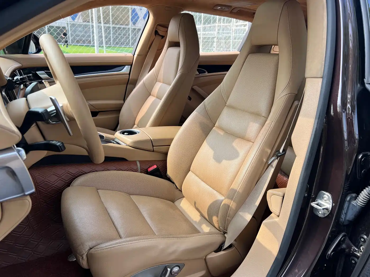 Porsche Panamera 2014 Panamera 4 Executive 3.0T фото 26