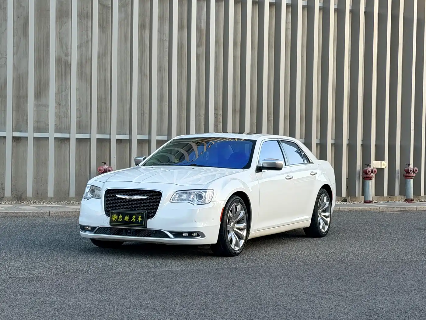 Chrysler 300C (Import) 2016 — пригон из Китая