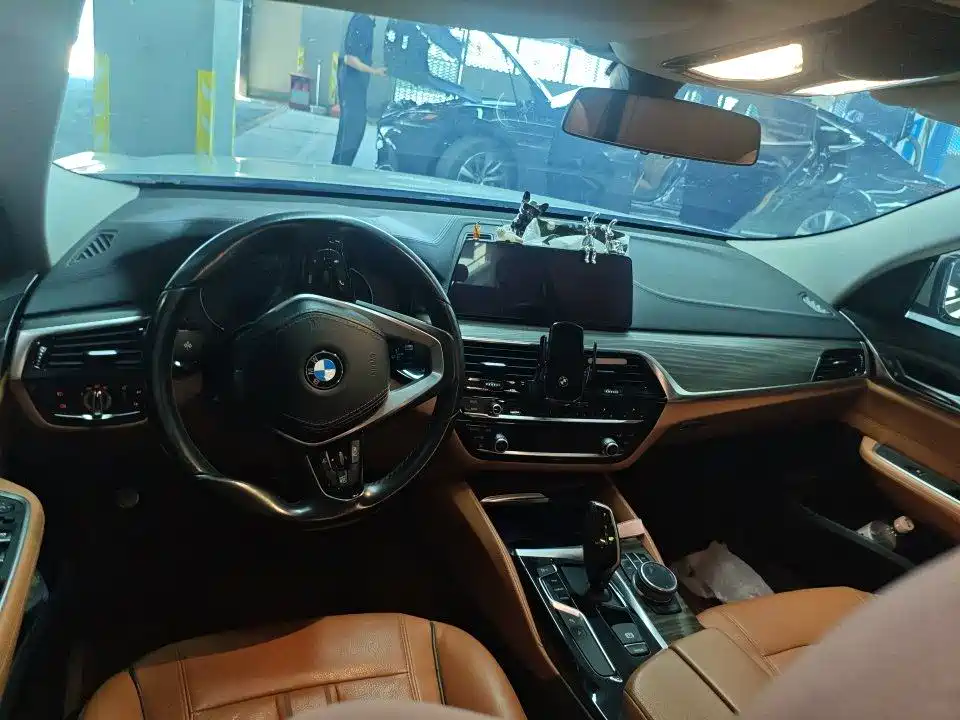 BMW 6 Series GT 2018 2018 630i Luxury Design Package