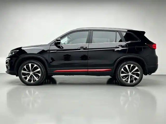 Фото 3 - Changan CS75