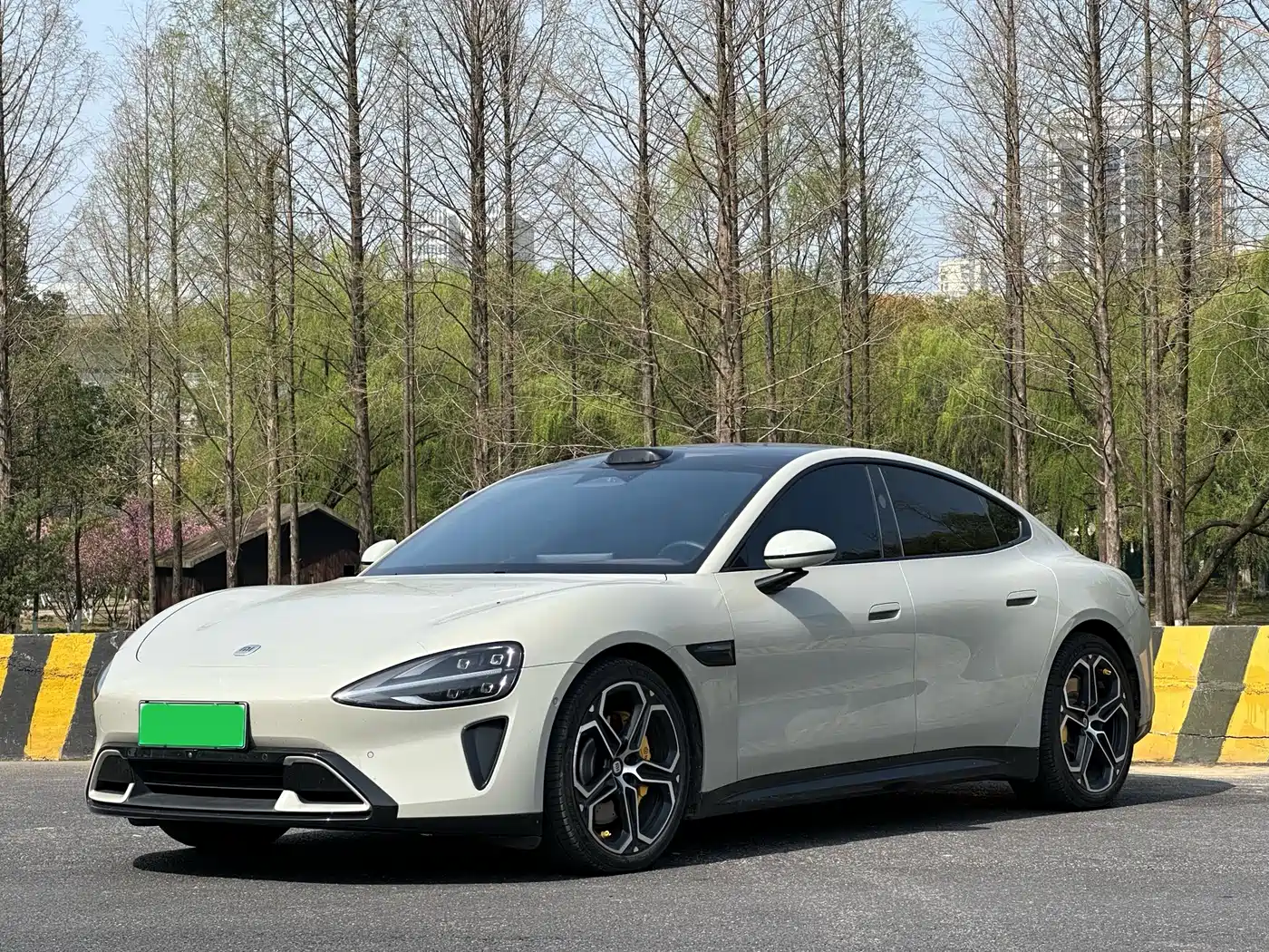 XIAOMI CAR XIAOMI SU7